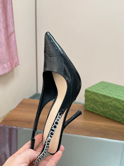 GUCCI SIGNORIA SLINGBACK PUMP BLACK CALFSKIN