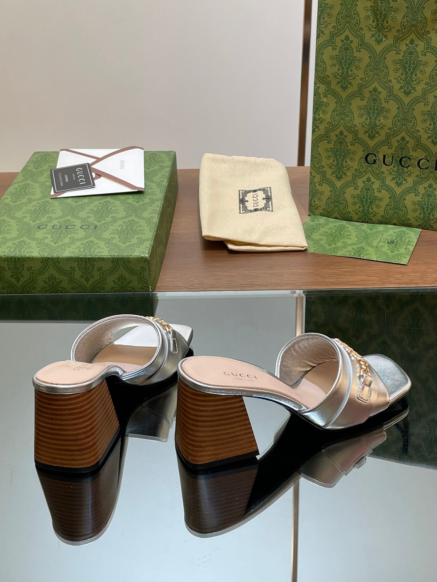 GUCCI SIGNORIA SLIDE SANDAL SILVER DENIM