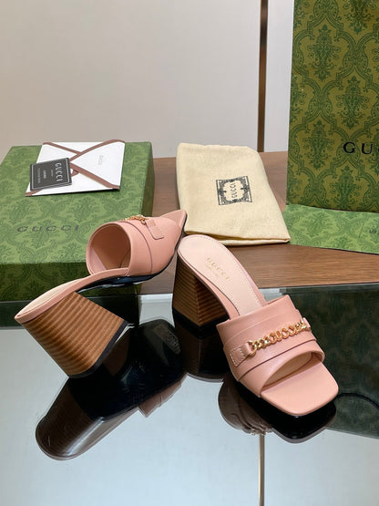GUCCI SIGNORIA SLIDE SANDAL PASTEL PINK DENIM
