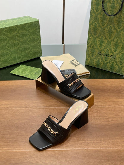 GUCCI SIGNORIA SLIDE SANDAL BLACK DENIM