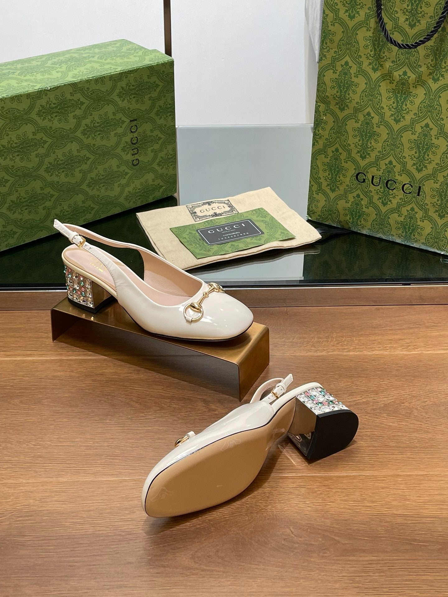 GUCCI WOMEN'S HORSEBIT SLINGBACK 55MM IN WHITE CALFSKIN WITH RHINSTONES