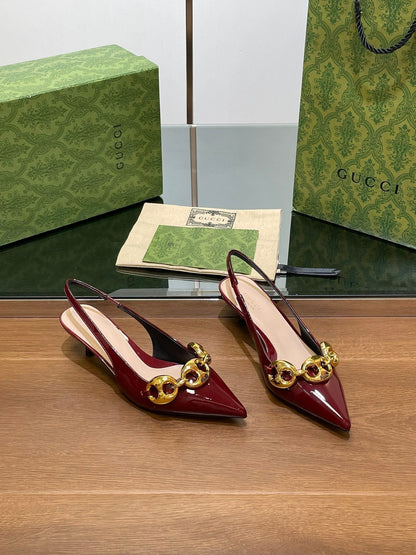 GUCCI MID-HEELED SLINGBACK 4.5 CM IN WINE RED GLOSSY CALFSKIN WITH GOLD HARDWARE