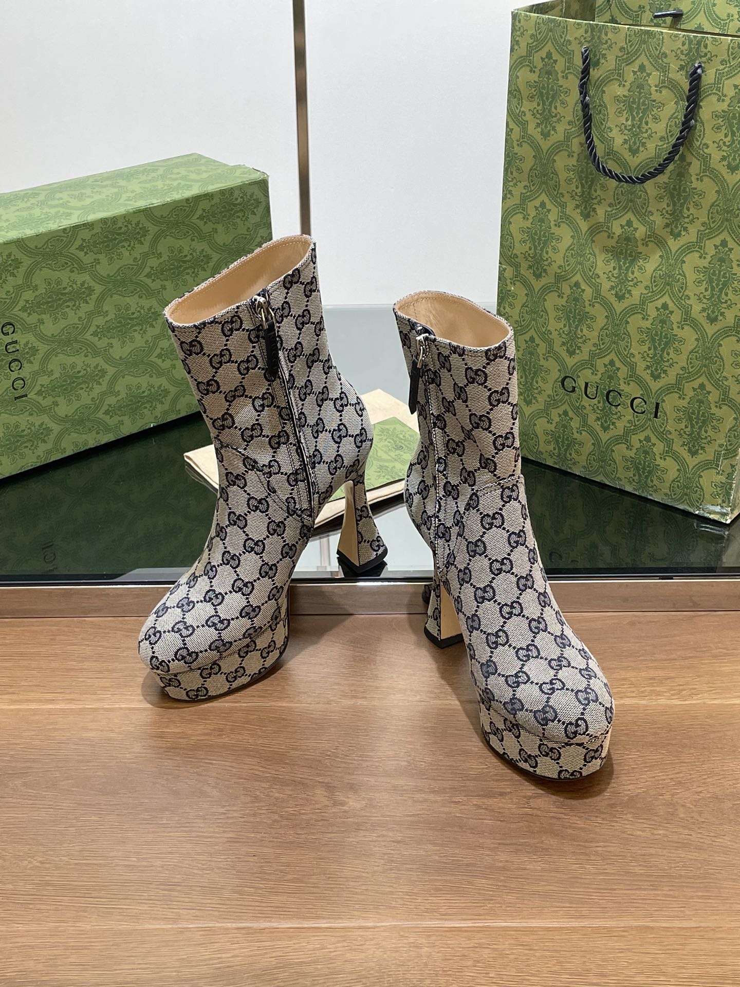 GUCCI SHORT BOOTS 11.5 CM IN BLACK MIX BEIGE MONOGRAM JACQUARD FABRIC