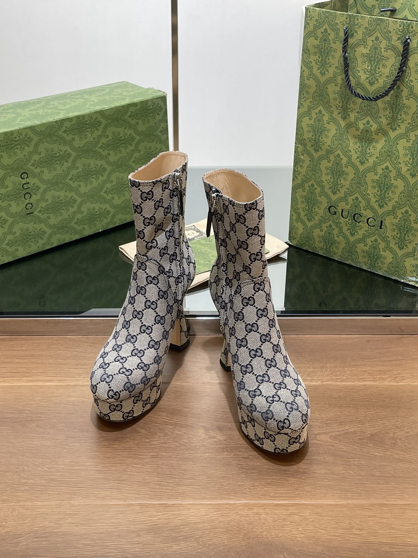 GUCCI SHORT BOOTS 11.5 CM IN BLACK MIX BEIGE MONOGRAM JACQUARD FABRIC