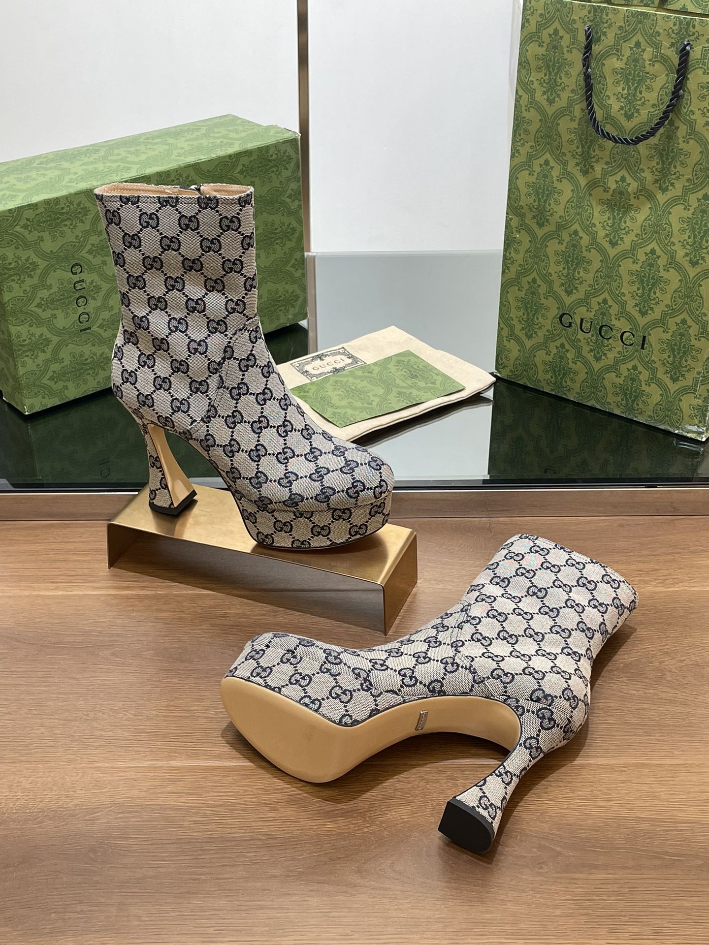 GUCCI SHORT BOOTS 11.5 CM IN BLACK MIX BEIGE MONOGRAM JACQUARD FABRIC