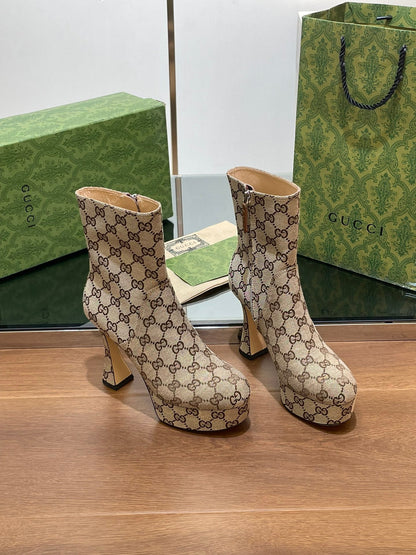 GUCCI SHORT BOOTS 11.5 CM IN CAMEL BROWN MONOGRAM JACQUARD FABRIC