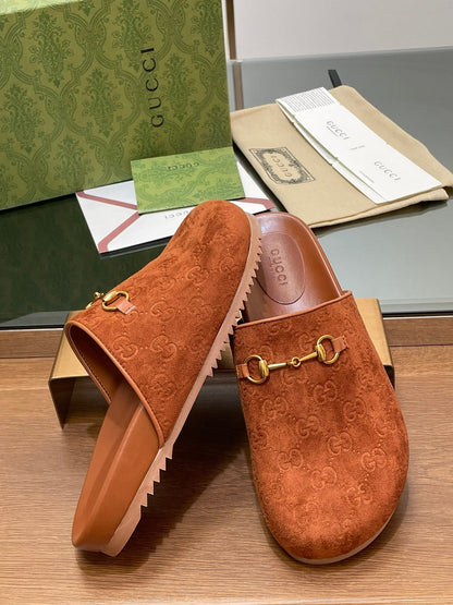 GUCCI HORSEBIT MULE IN BURNT ORANGE EMBOSSED SUEDE AND SHEEPSKIN LINING