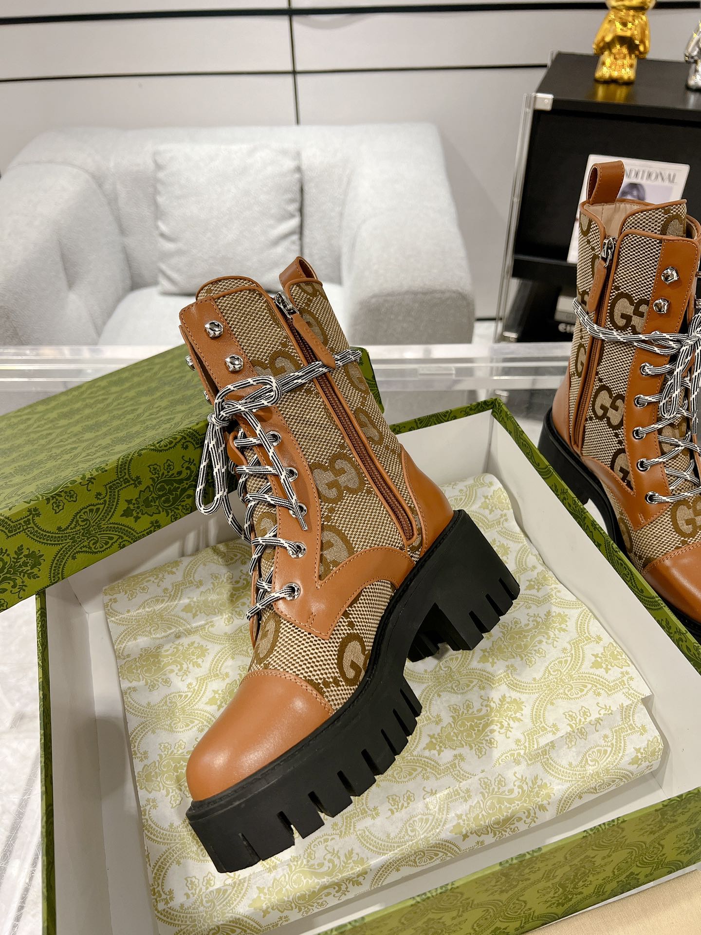 GUCCI LACE-UP SHORT BOOTS IN CINNAMON BROWN CANVAS MIX CALFSKIN