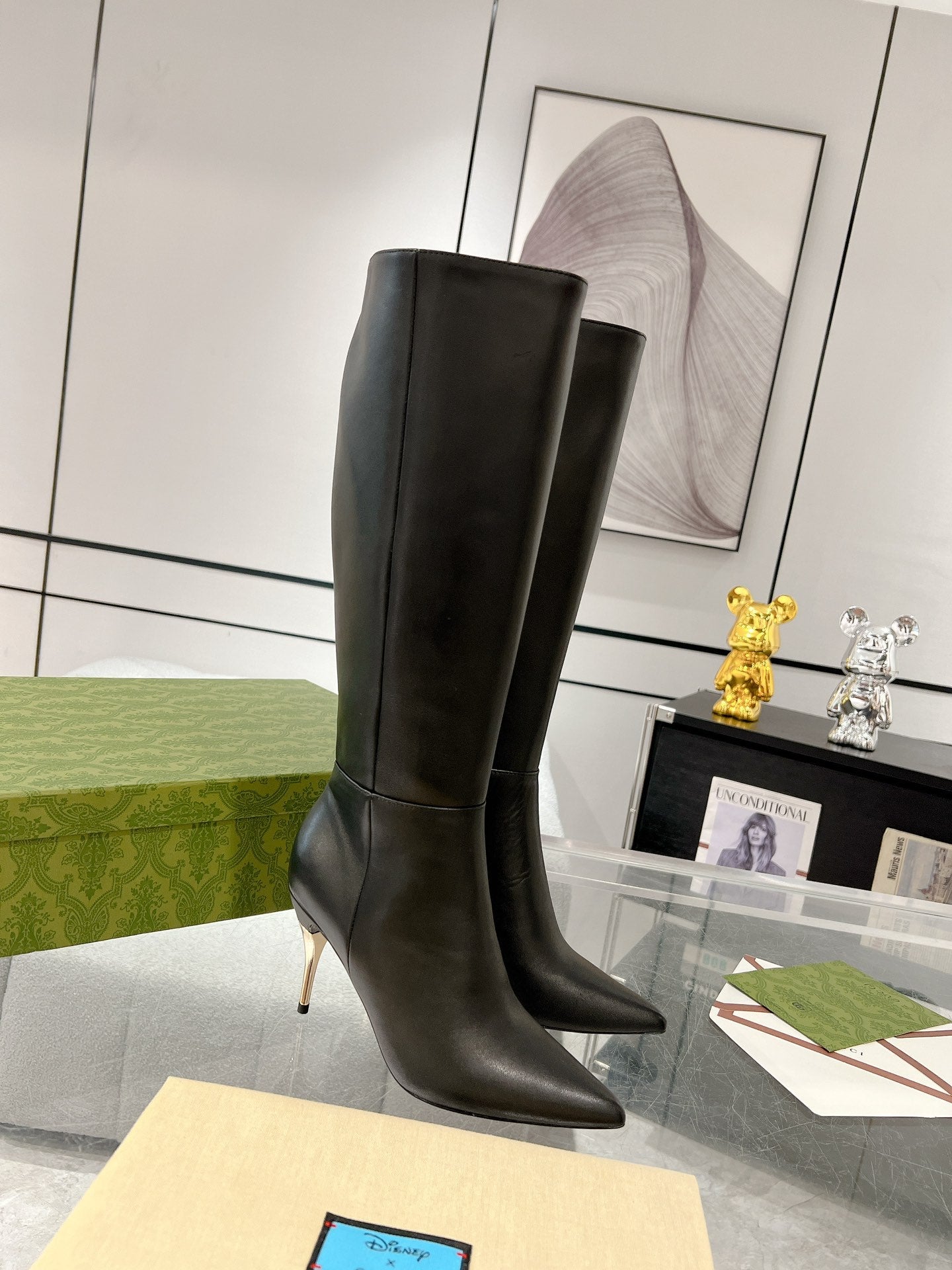 GUCCI KNEE BOOTS IN BLACK CALFSKIN WITH GOLD PLATED HEEL