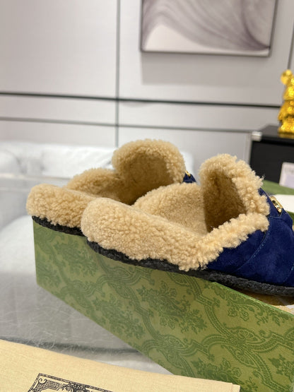 GUCCI HORSEBIT MULE IN ROYAL BLUE SUEDE AND FLEECE LINING