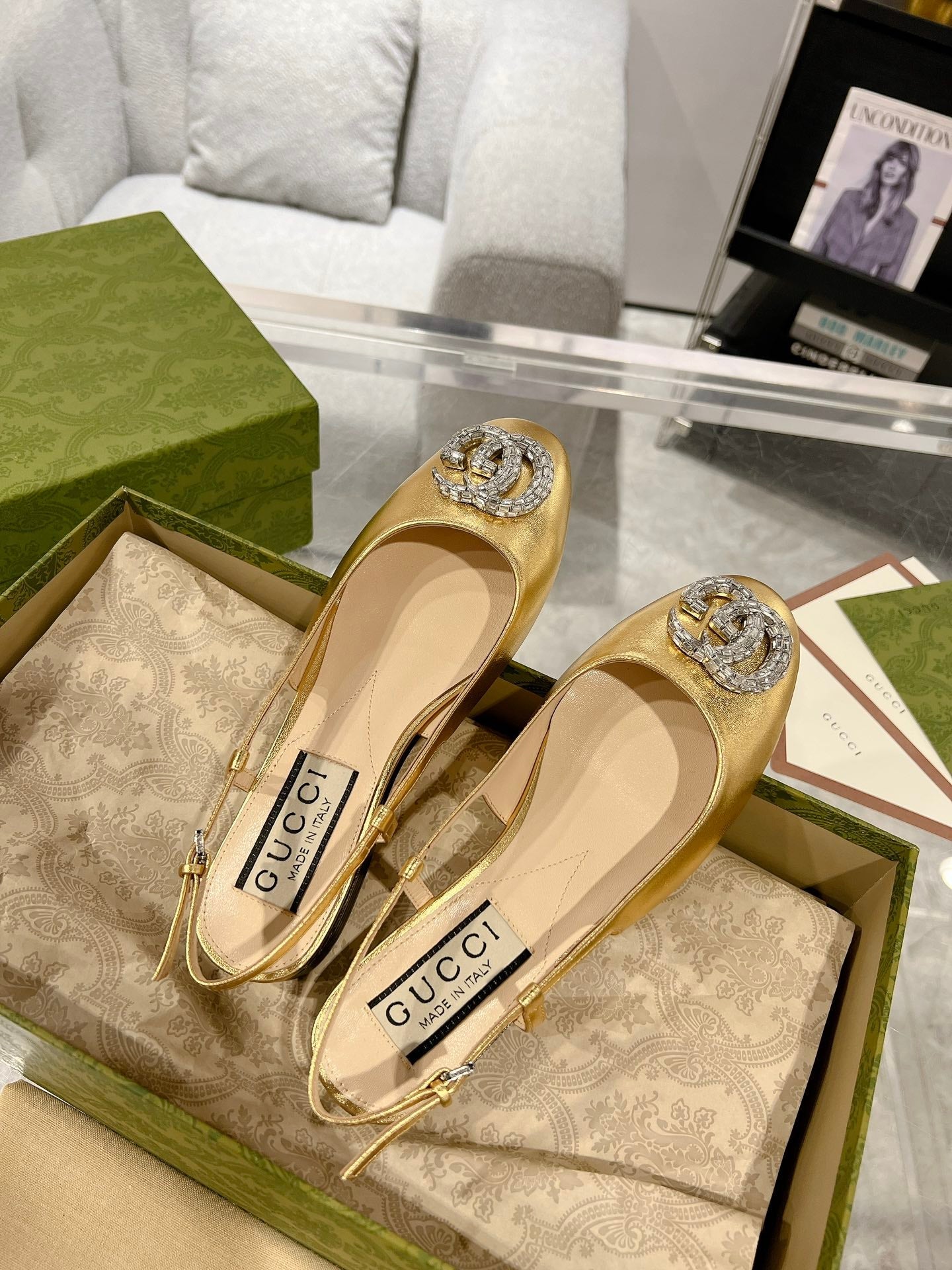 GUCCI METALIC SLINGBACK FLATS IN GOLD CALFSKIN