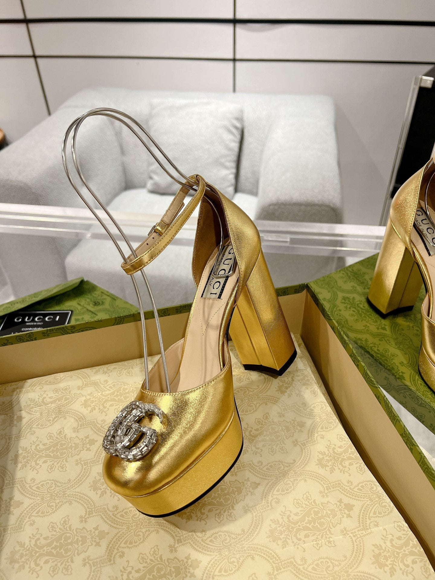 GUCCI HIGH SANDAL SQUARE HEEL 12 CM IN GOLD CALFSKIN