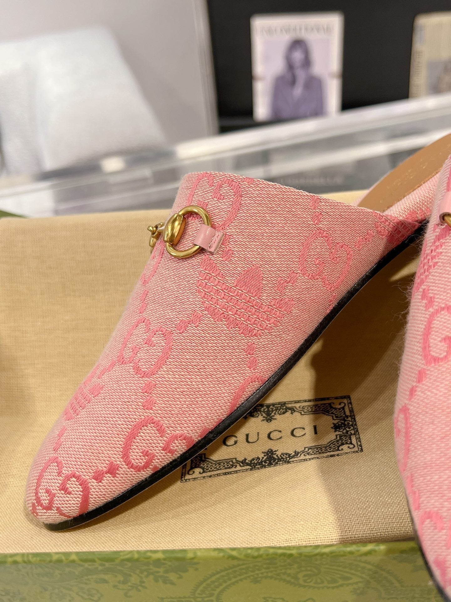 GUCCI & ADIDAS MULE HORSEBIT BUCKLE LIGHT PINK CANVAS