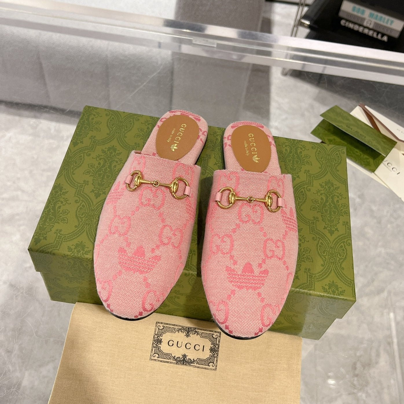 GUCCI & ADIDAS MULE HORSEBIT BUCKLE LIGHT PINK CANVAS