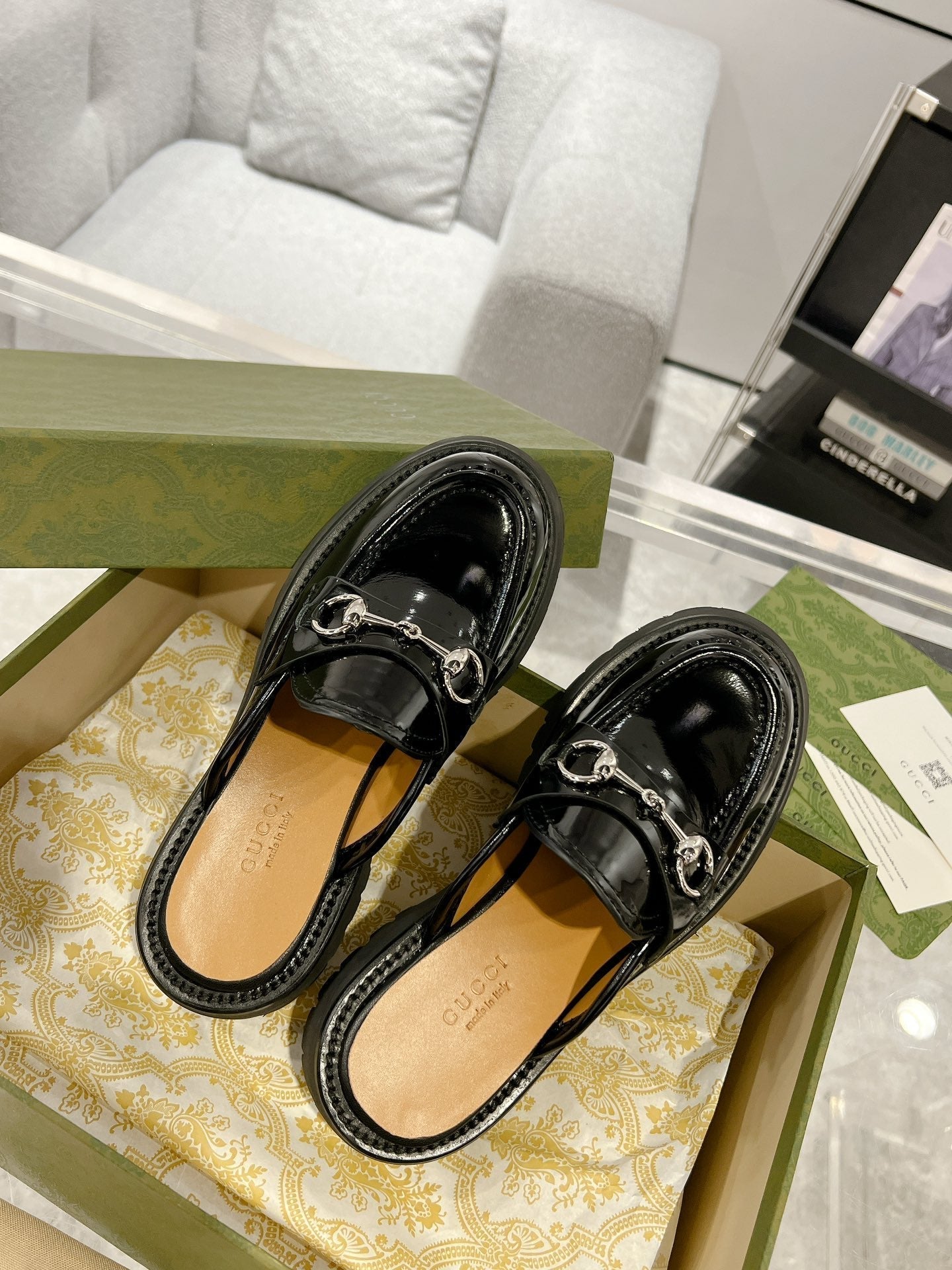 GUCCI MULE WITH HORSEBIT GLOSSY BLACK CALFSKIN