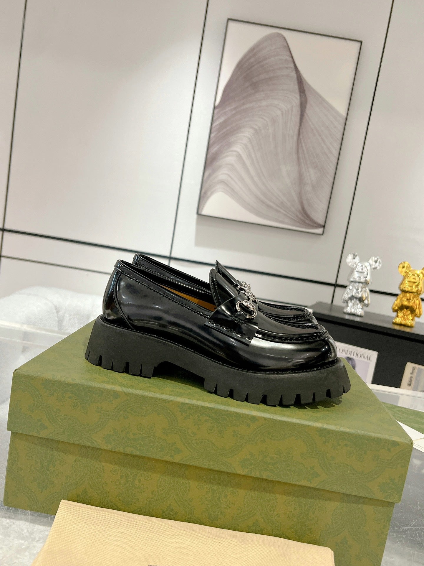 GUCCI LOAFER WITH HORSEBIT GLOSSY BLACK CALFSKIN