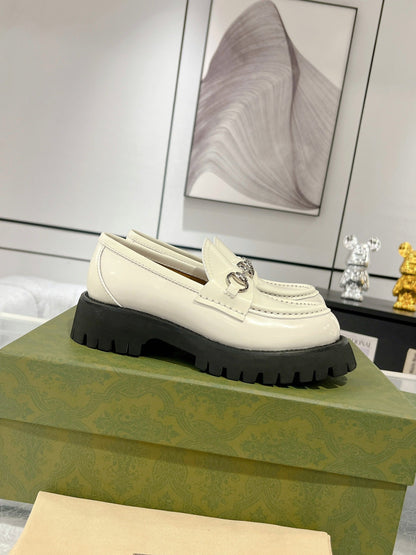 GUCCI LOAFER WITH HORSEBIT WHITE CALFSKIN