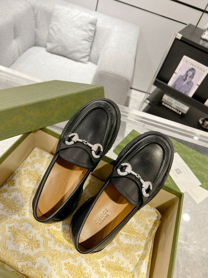 GUCCI CRYSTAL LOAFER WITH HORSEBIT BLACK CALFSKIN