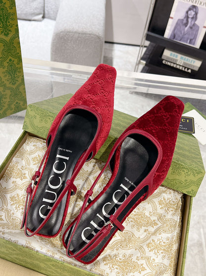 GUCCI SLINGBACK FLATS CHERRY VELVET