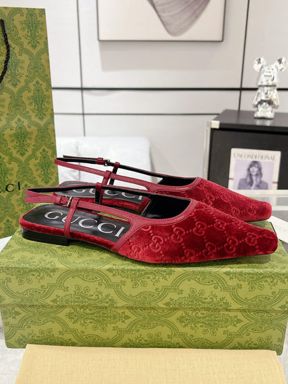GUCCI SLINGBACK FLATS IN CHERRY RED VELVET