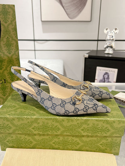 GUCCI MID-HEELED SLINGBACK 4.5 CM IN PALE GRAY CANVAS