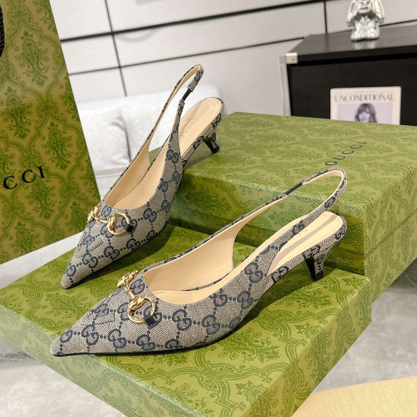 GUCCI MID-HEELED SLINGBACK 4.5 CM IN PALE GRAY CANVAS