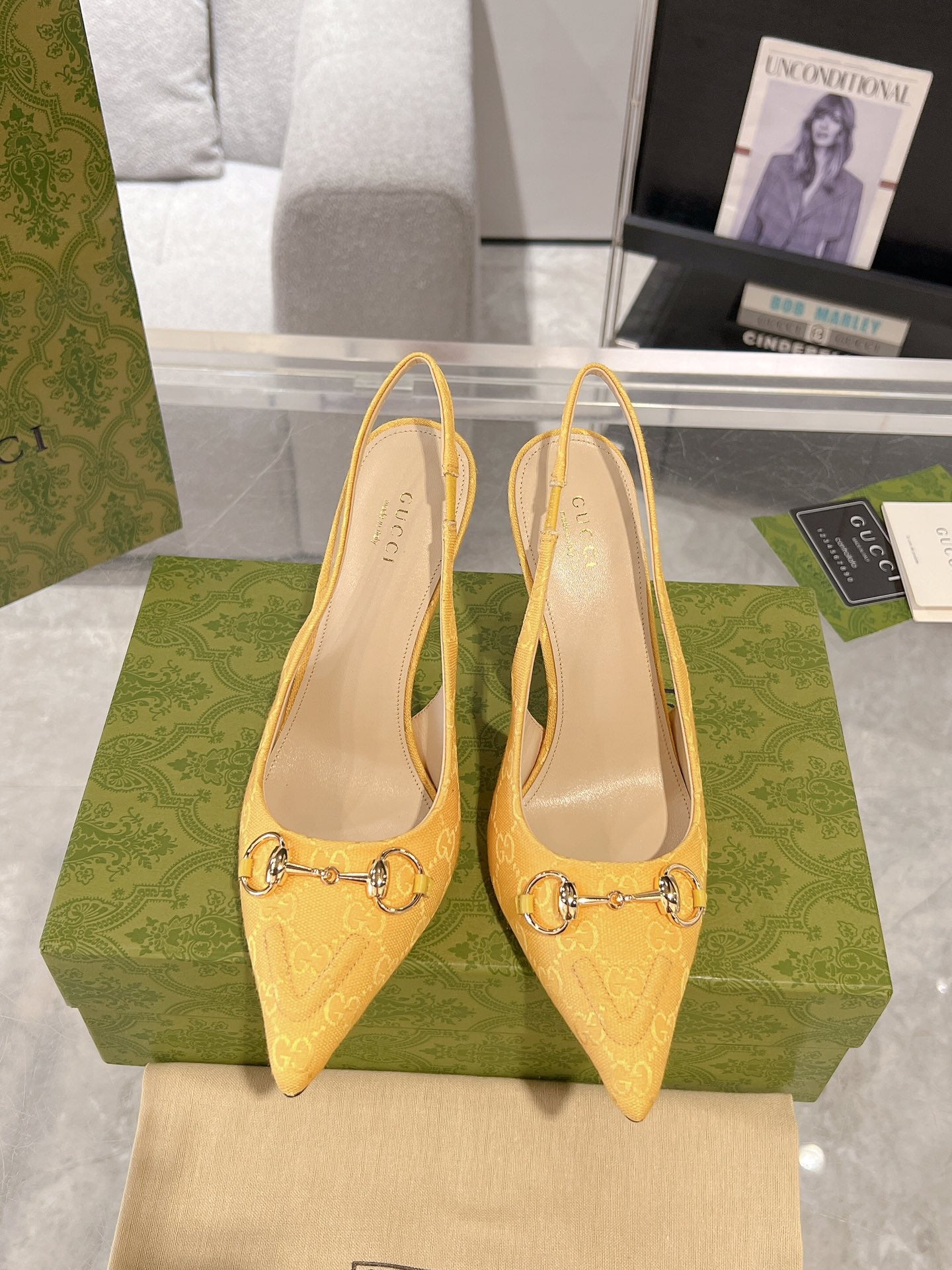 GUCCI HORSEBIT SLINGBACK 105 IN YELLOW CANVAS
