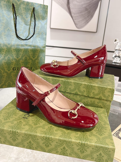 GUCCI HORSEBIT MARY JANE HEEL IN CRIMSON RED CALFSKIN GOLD HARDWARE