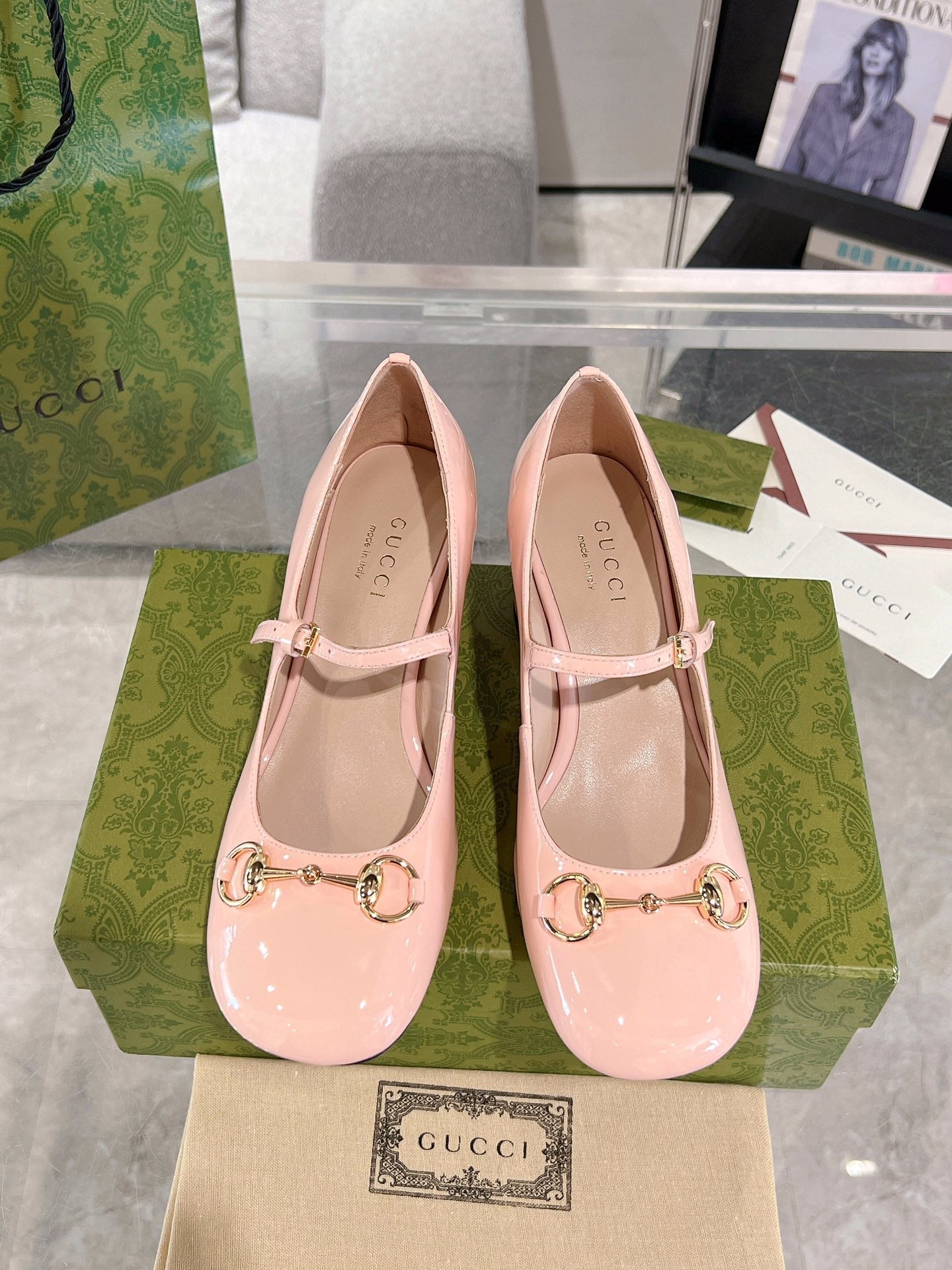 GUCCI HORSEBIT MARY JANE HEEL IN LIGHT PINK CALFSKIN GOLD HARDWARE