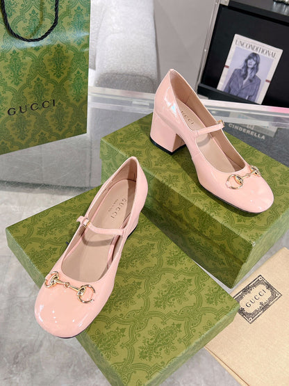 GUCCI HORSEBIT MARY JANE HEEL IN LIGHT PINK CALFSKIN GOLD HARDWARE