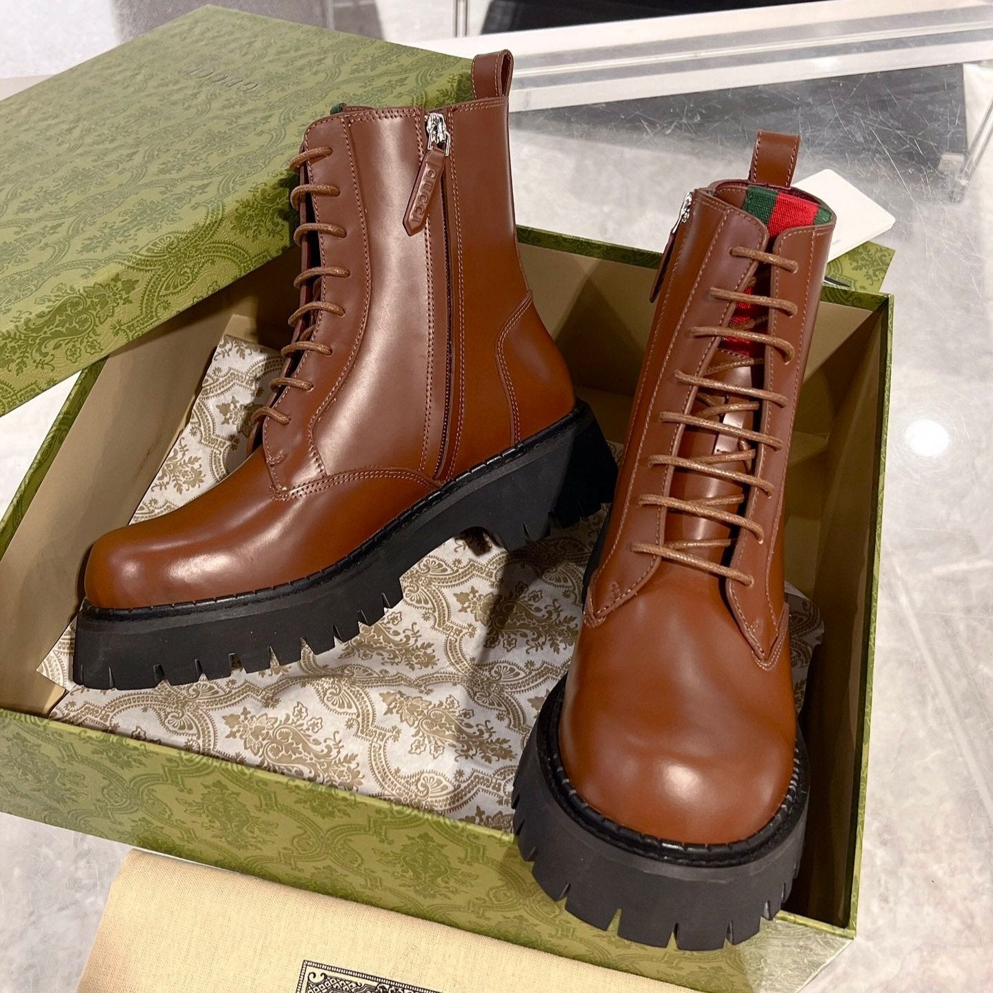 GUCCI WEB ANKLE BOOTS IN CINNAMON BROWN CALFSKIN
