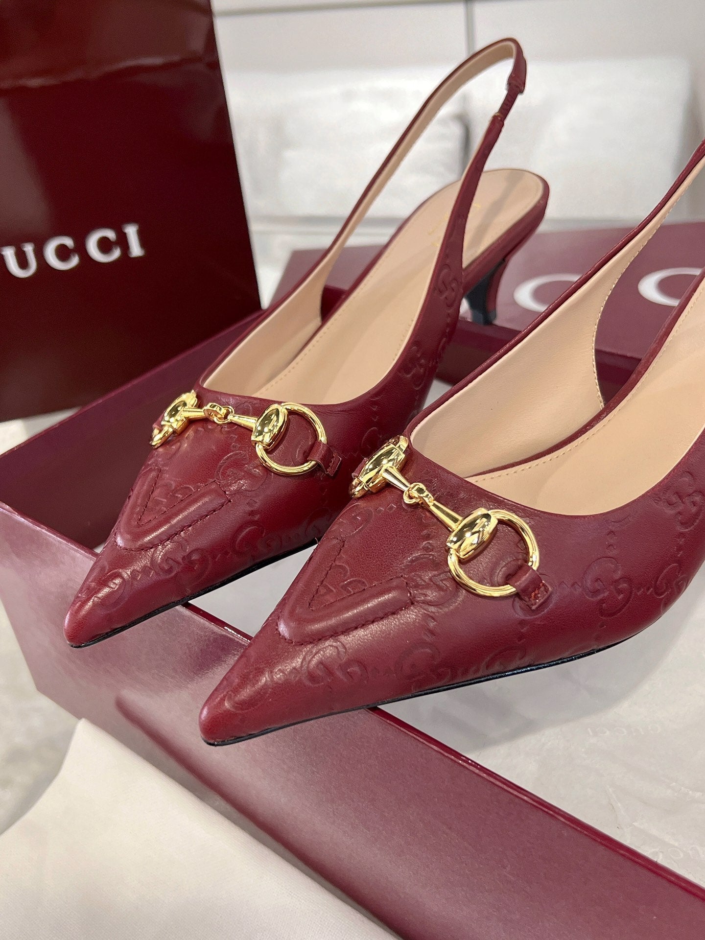 GUCCI MID-HIGH SLINGBACK 4.5 CM IN WINE RED GLOSSY EMBOSSED SUEDE AND SHEEPSKIN LINING