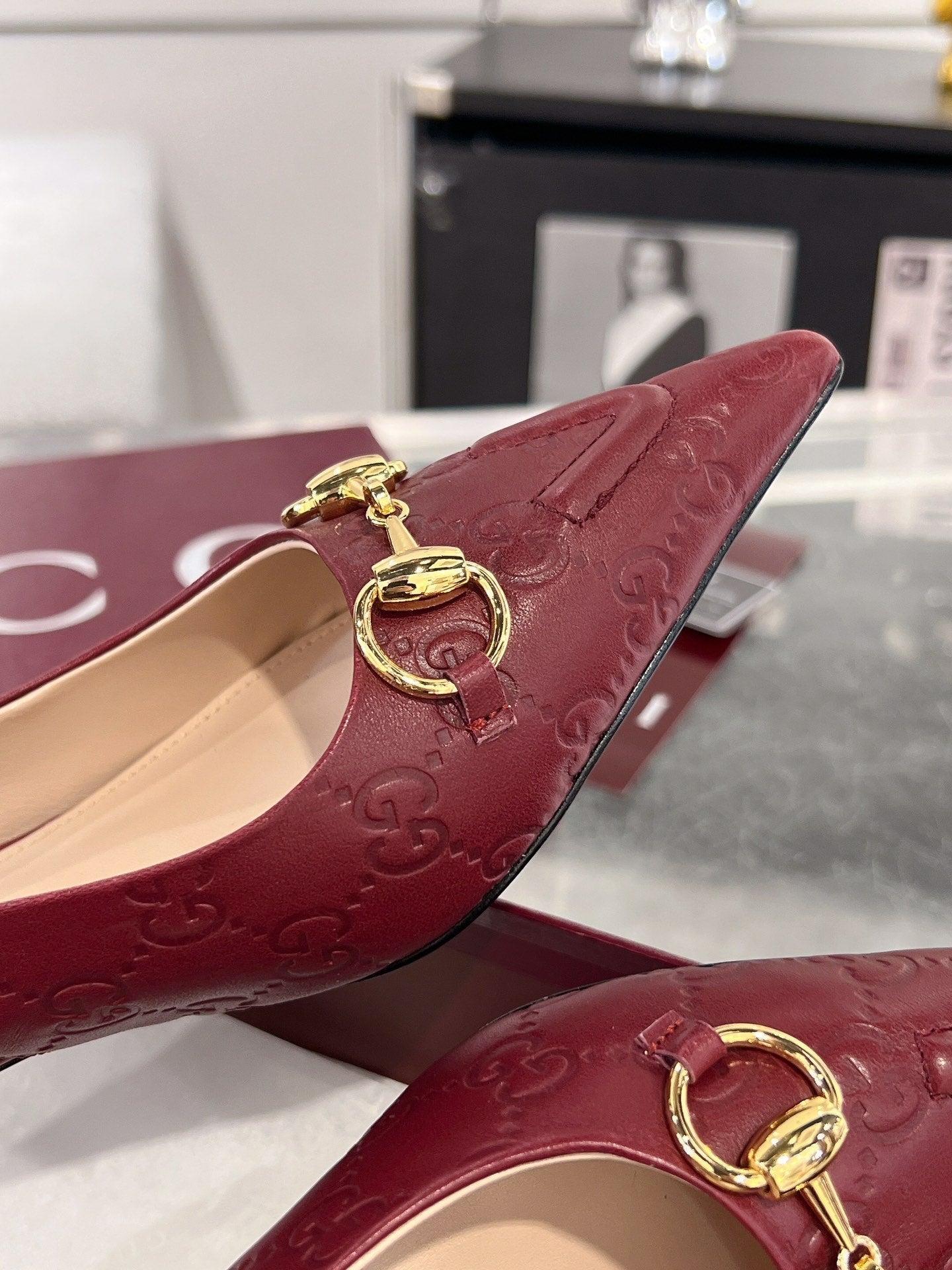 GUCCI MID-HIGH SLINGBACK 4.5 CM IN WINE RED GLOSSY EMBOSSED SUEDE AND SHEEPSKIN LINING