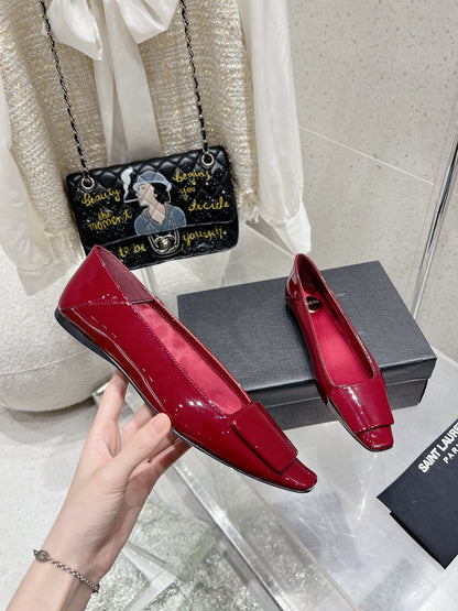 LOUIS VUITTON BALLERINA FLATS IN RUBY RED PATENT CALFSKIN