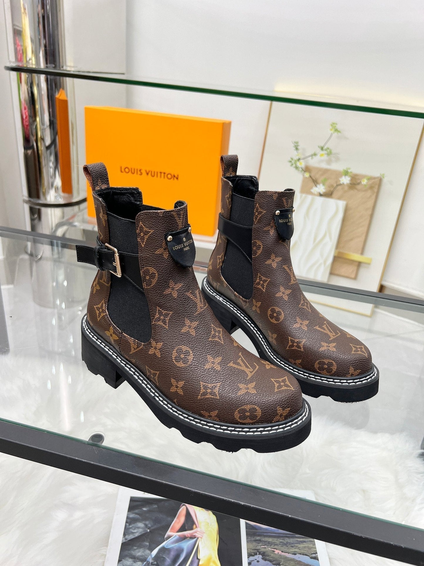 LOUIS VUITTON LV WOMEN'S SHORT BOOTS IN CHOCOLATE BROWN MONOGRAM CALFSKIN