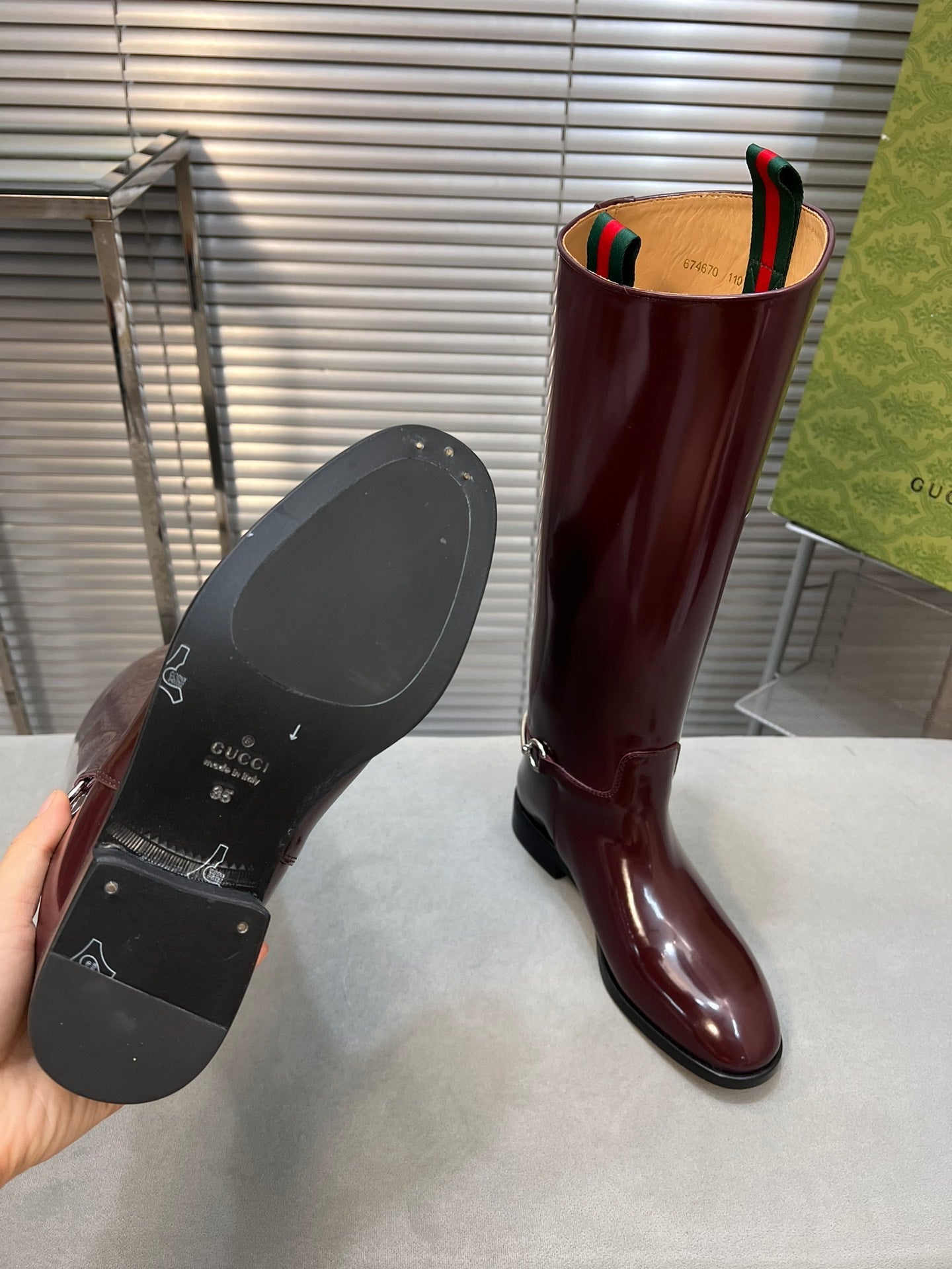 GUCCI SLIM HORSEBIT KNEE BOOTS WITH WEB IN WINE RED GLOSSY CALFSKIN