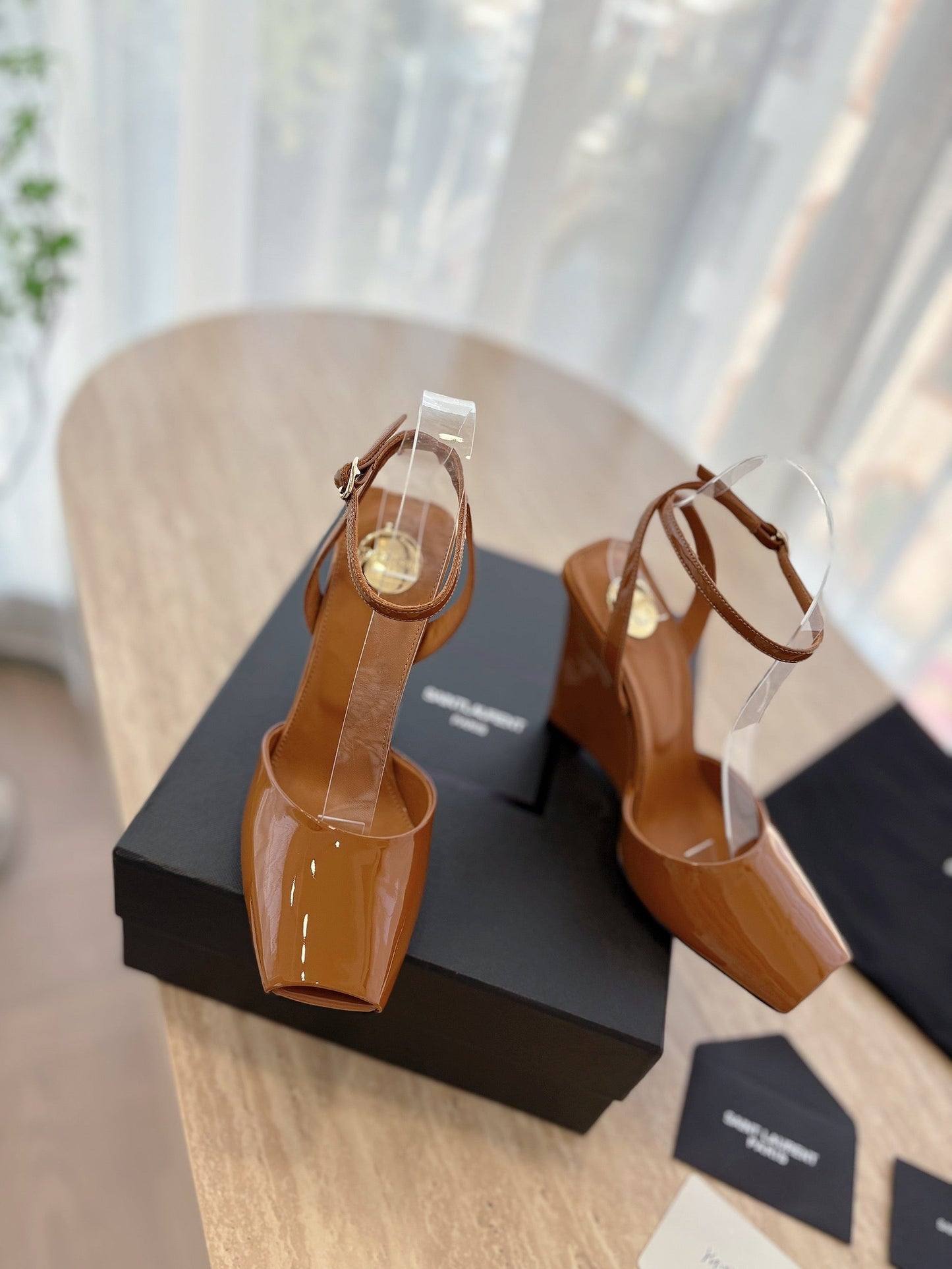 LOUIS VUITTON LA SCANDALE HIGH 10 CM WEDGE SANDALS IN BRONZE BROWN PATENT LEATHER