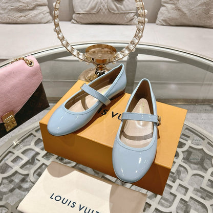 LOUIS VUITTON MARY JANE SHOES IN BLUE PASTEL PATENT CALFSKIN