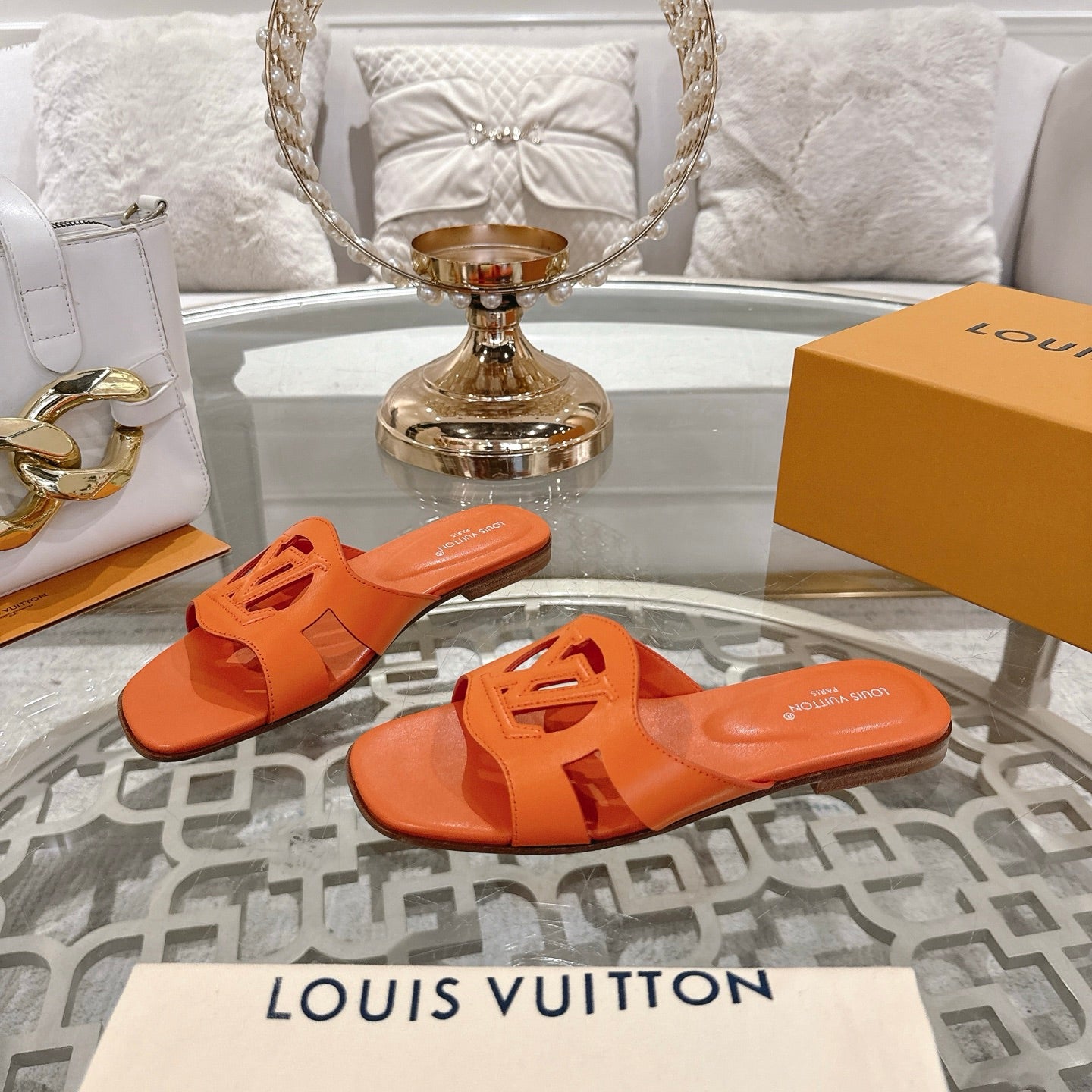 LOUIS VUITTON ISOLA FLAT SLIDE IN VIVID ORANGE CALFSKIN