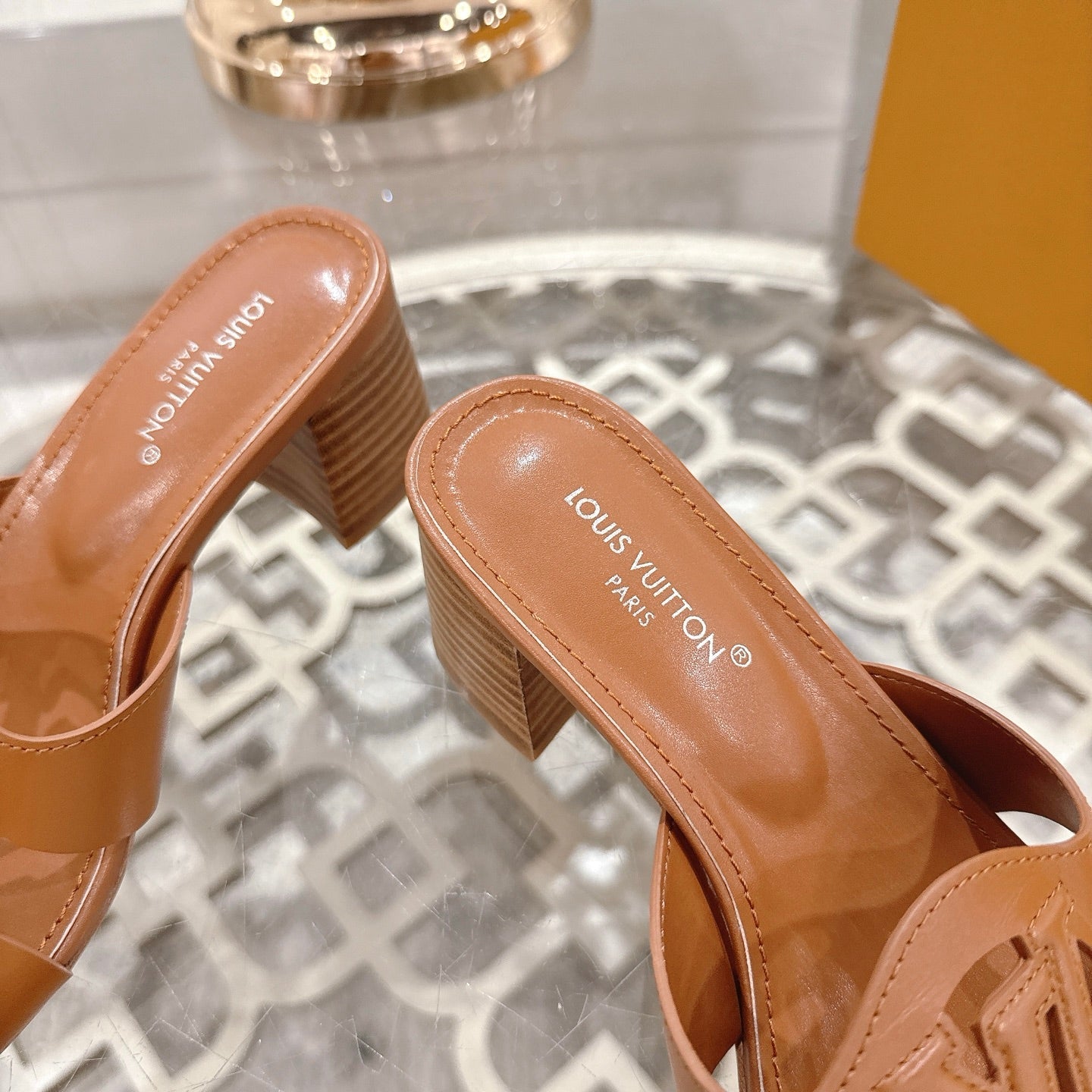 LOUIS VUITTON ISOLA HIGH 55 MM MULE IN BRONZE BROWN CALFSKIN