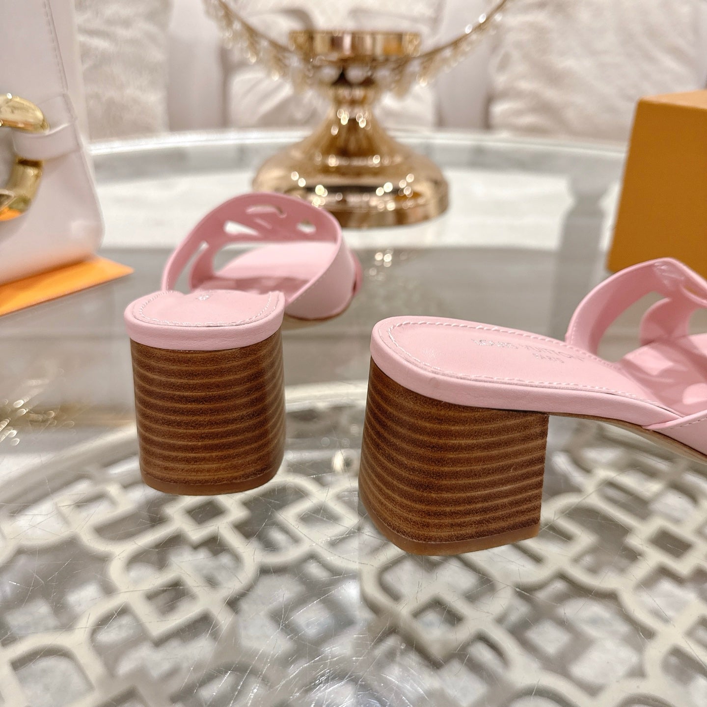LOUIS VUITTON ISOLA HIGH 55 MM MULE IN PASTEL PINK CALFSKIN