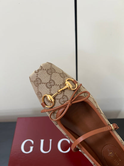 GUCCI MARY JANE 25S IN MINK BROWN CANVAS MIX LAMBSKIN WITH GOLD HARDWARE