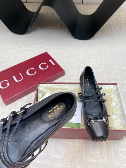 GUCCI BALLET FLAT BLACK HORIZONTAL STRAPS LAMBSKIN
