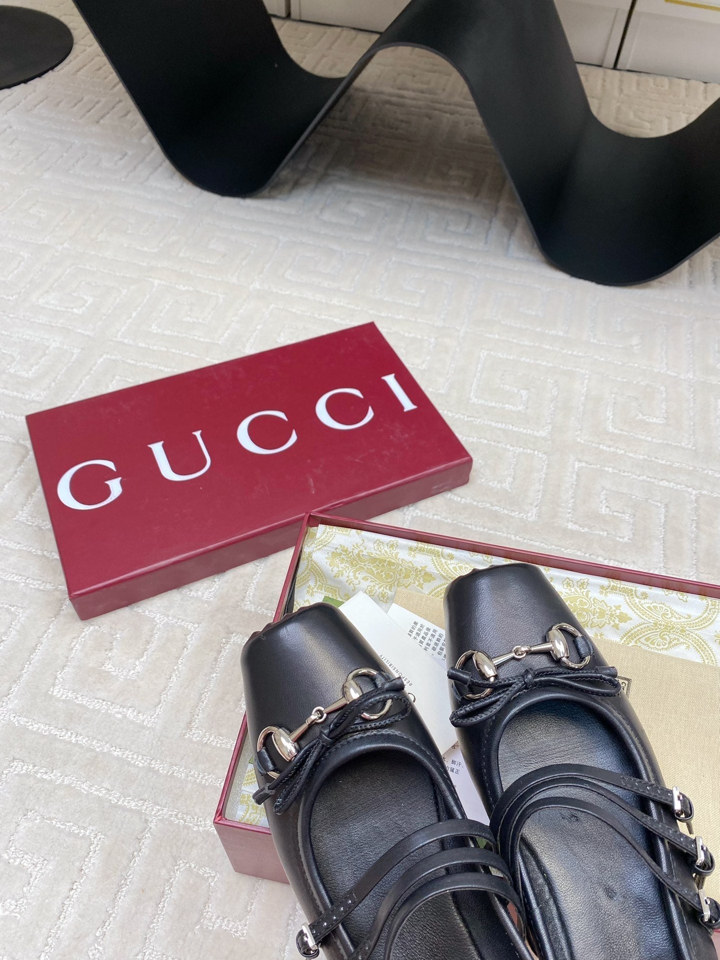 GUCCI BALLET FLAT BLACK HORIZONTAL STRAPS LAMBSKIN