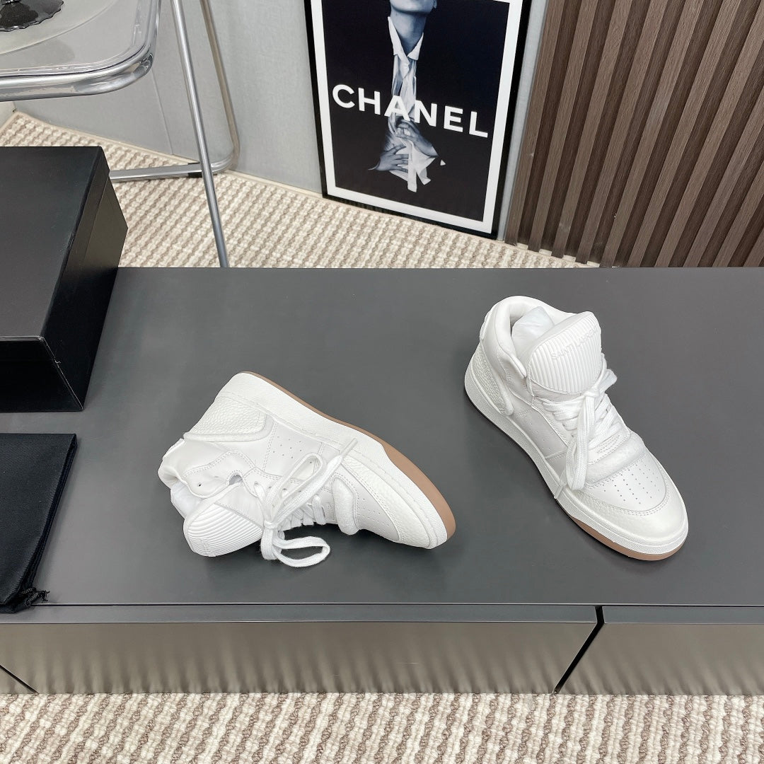 LOUIS VUITTON HIGH-TOP SNEAKERS IN WHITE CALFSKIN