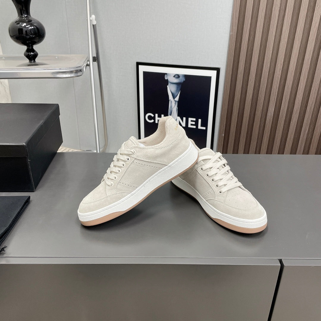 LOUIS VUITTON SL/61 SNEAKERS IN PALE GRAY SUEDE