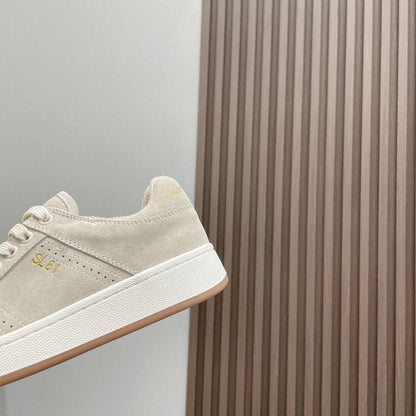 LOUIS VUITTON SL/61 SNEAKERS IN PALE GRAY SUEDE