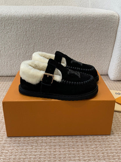 LOUIS VUITTON COLORADO COMFORT MARY JANE IN BLACK SUEDE AND SHEARLING LINING