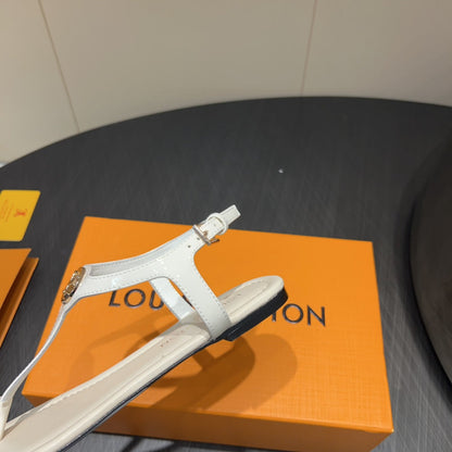 LOUIS VUITTON LV THONG SANDALS 25S IN WHITE CALFSKIN WITH GOLD HARDWARE
