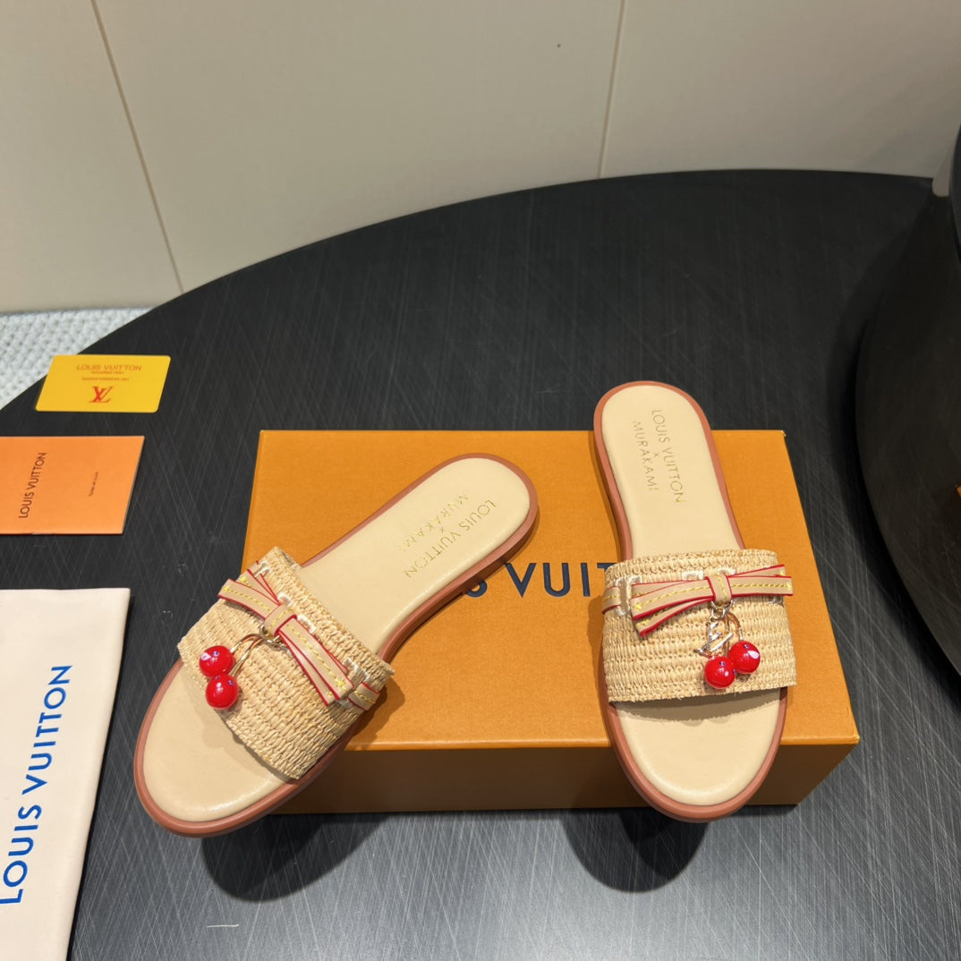 LOUIS VUITTON LV SLIDE SANDALS 25S IN BEIGE RAFFIA AND CALFSKIN WITH CHERRY BLOSSOM BUCKLE